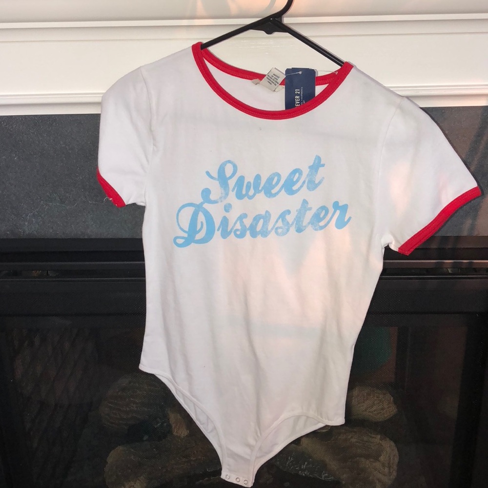 Short sleeve bodysuit